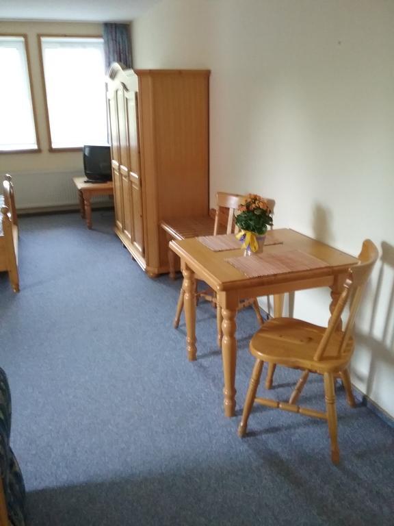 Gastezimmer - Campingplatz Am Muhlenbach โซลเทา ภายนอก รูปภาพ